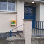 aed outside main MMH door